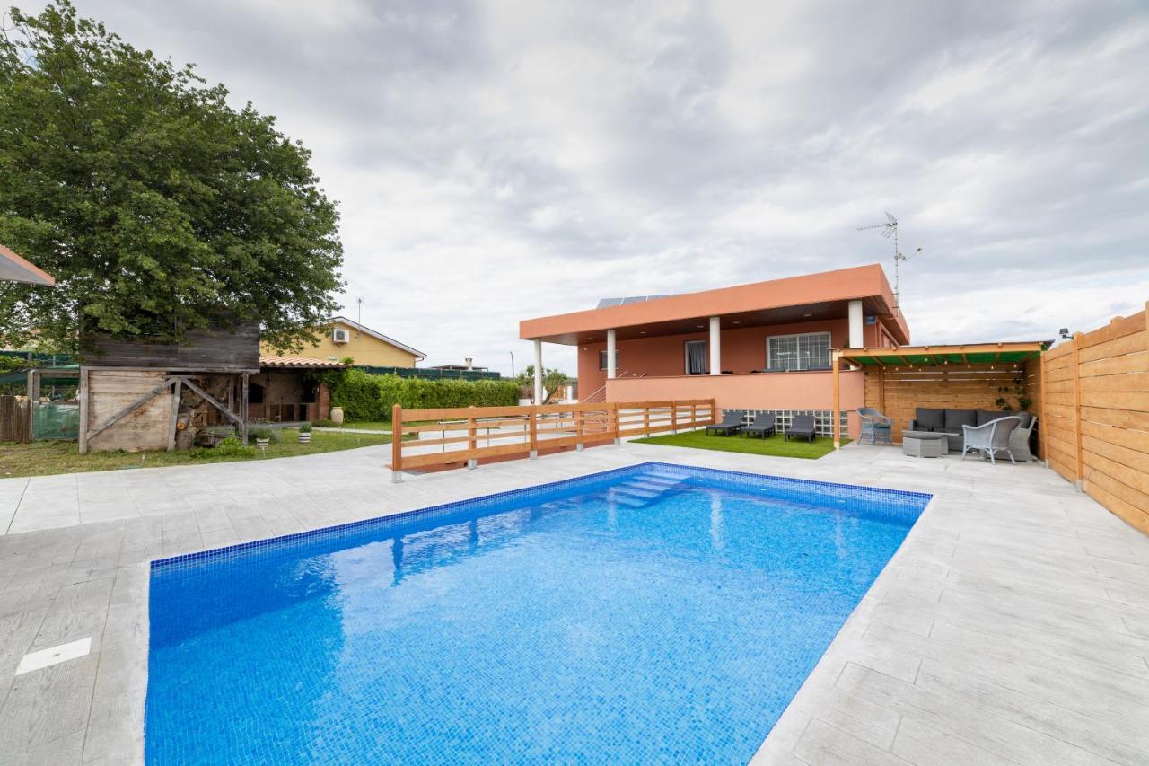 Piscina De Sal Barbacoa Wifi, Parking Gratis, 3 Min Pga Casa El Roble Villa Girona Exterior photo